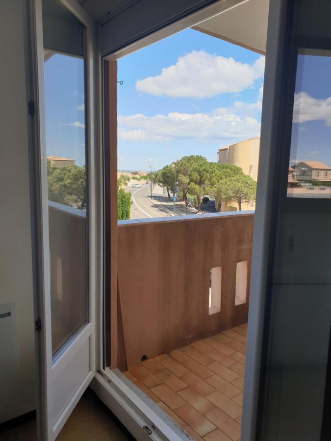 Appt 2 Ou 4 Personnes Avec Piscine, Tennis Et Parking Prive Fleury  Extérieur photo