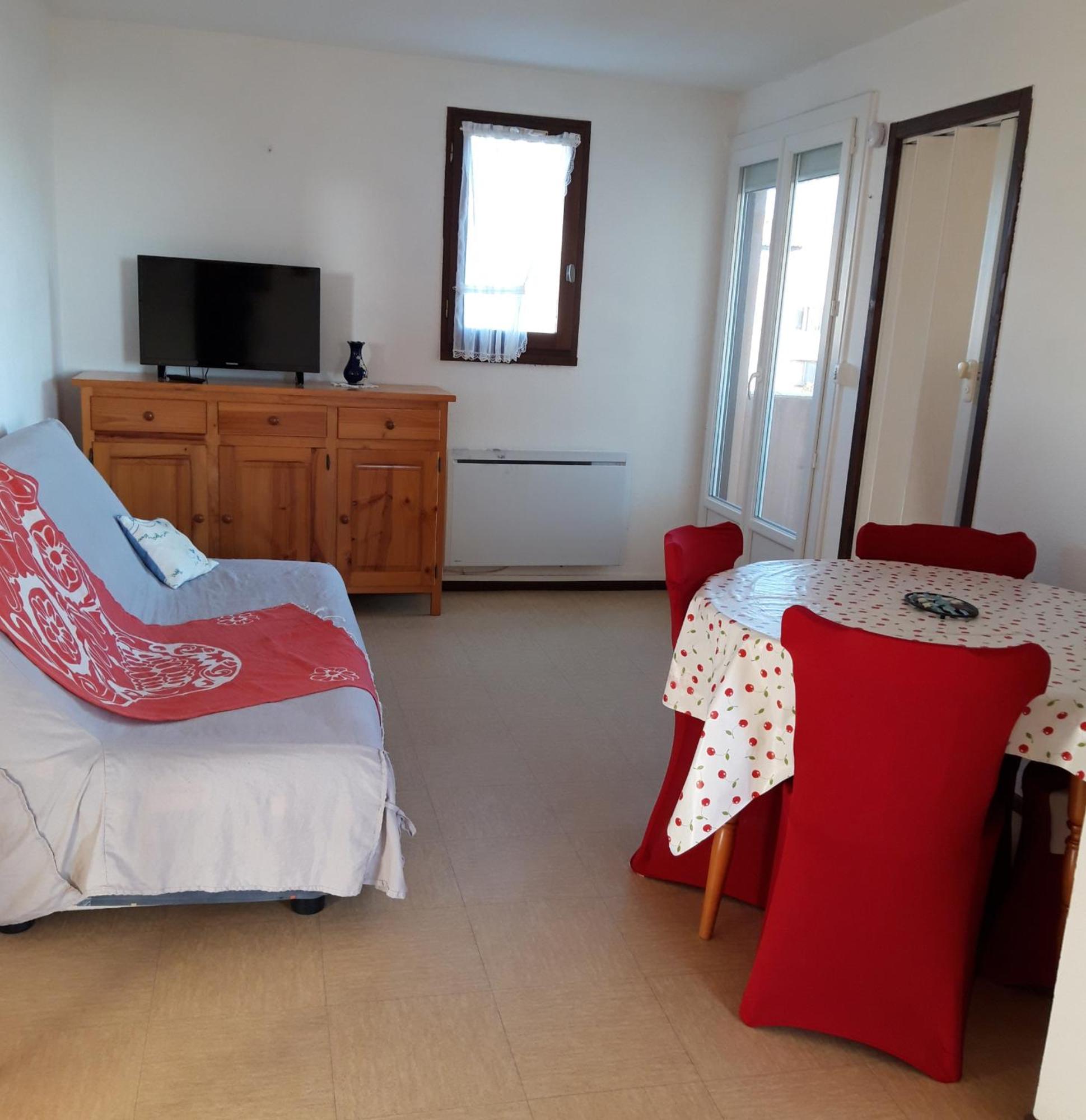 Appt 2 Ou 4 Personnes Avec Piscine, Tennis Et Parking Prive Fleury  Extérieur photo